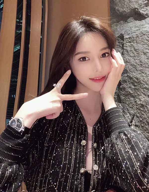 纽约伴游模特预约