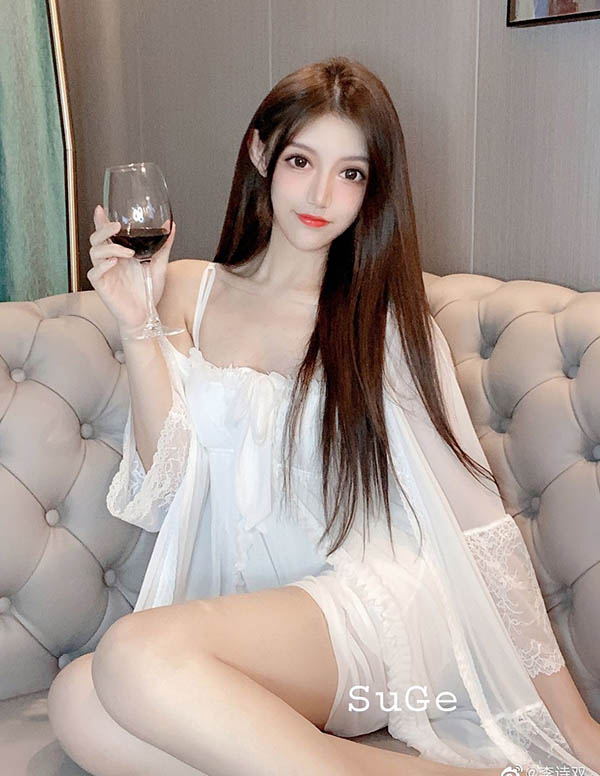 巴黎预约高端模特